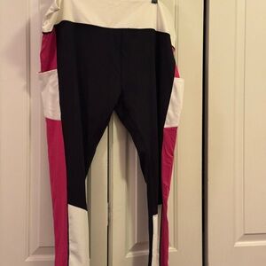 VENUS pink/white/ black Leggings.